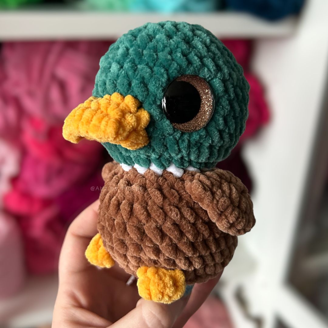 FREE Crochet PATTERN: Wilfred the Mallard, NO SEW (English)