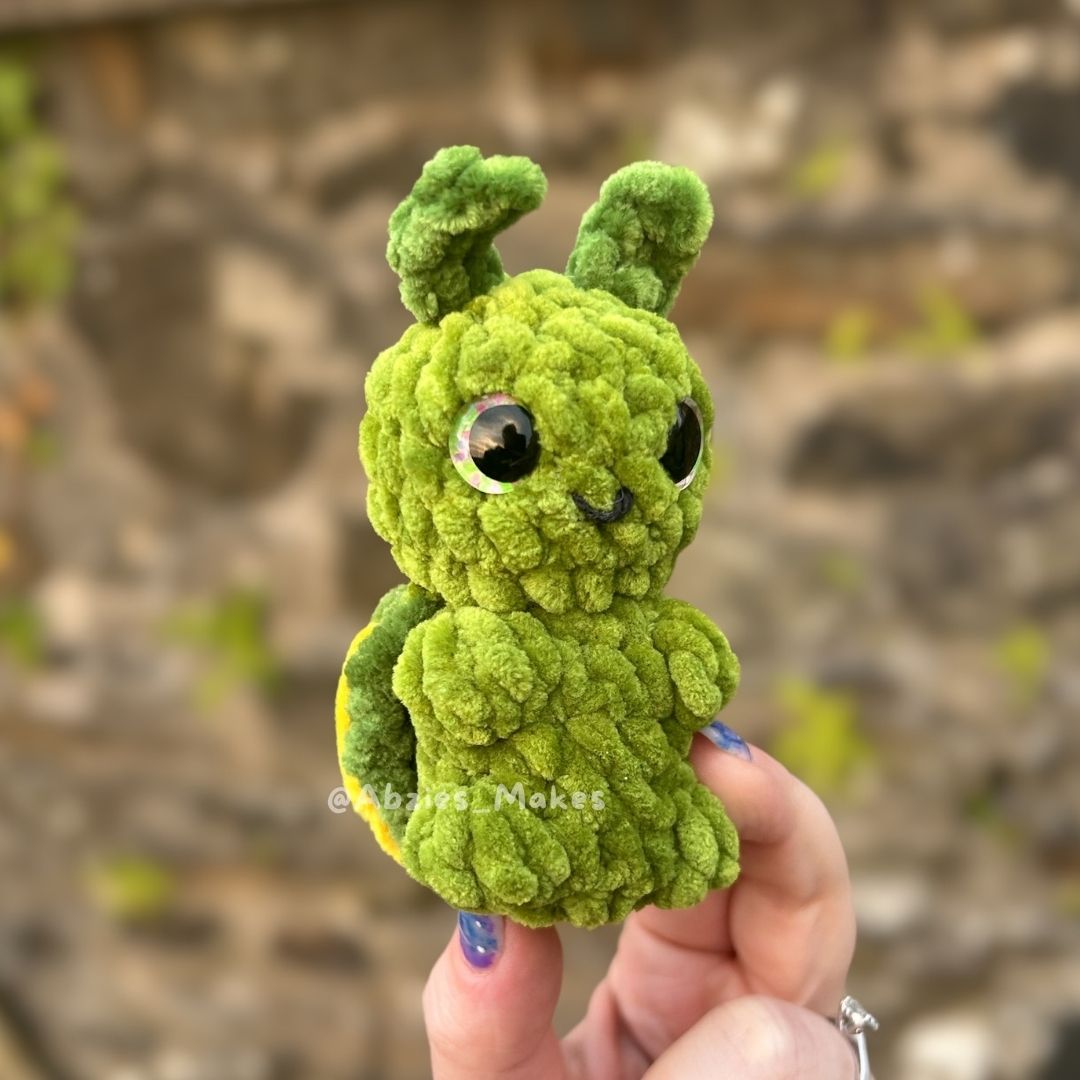 Crochet PATTERN: Insect Smols Vol 2 (English)