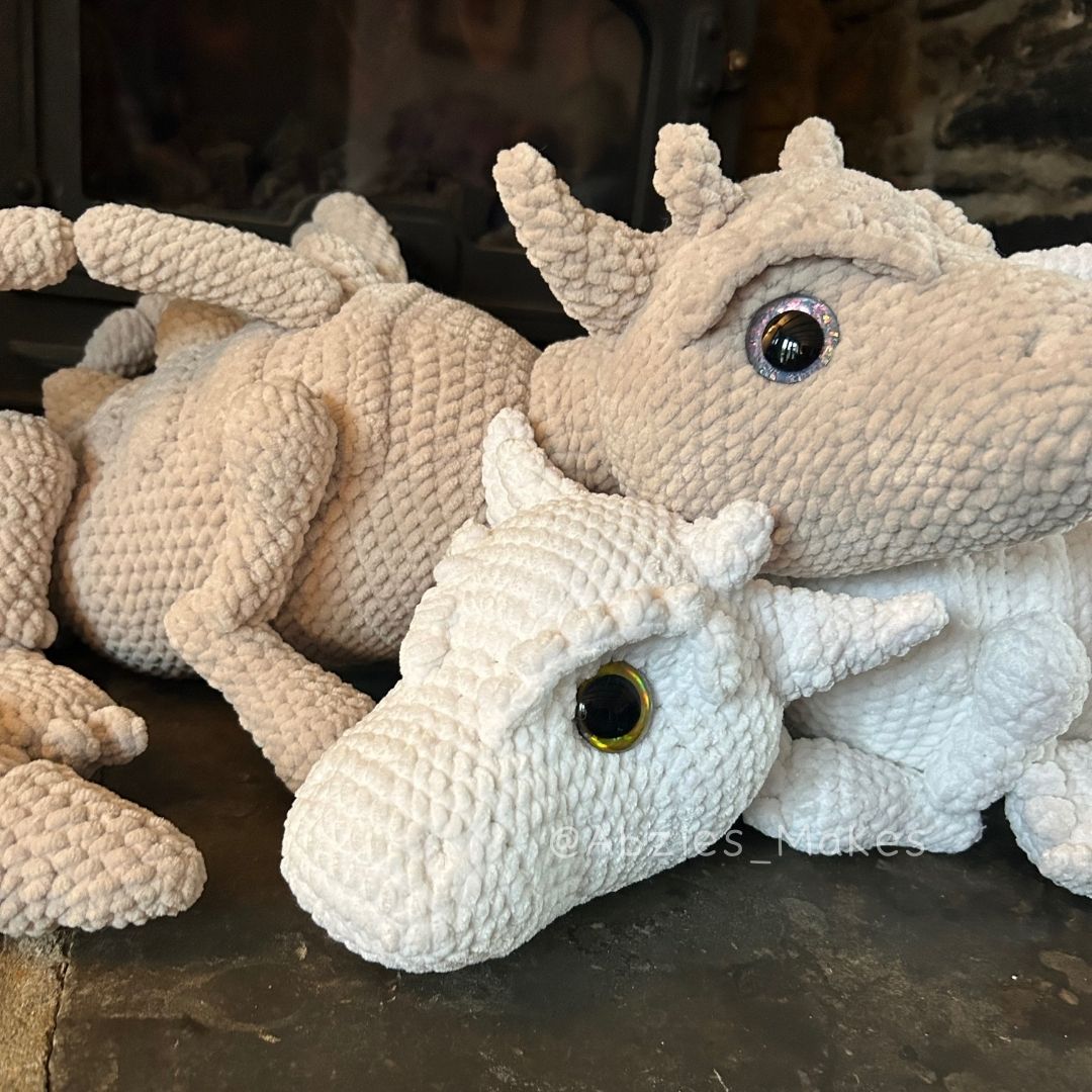 Crochet PATTERN: Skelig the Skeleton Dragon (English)