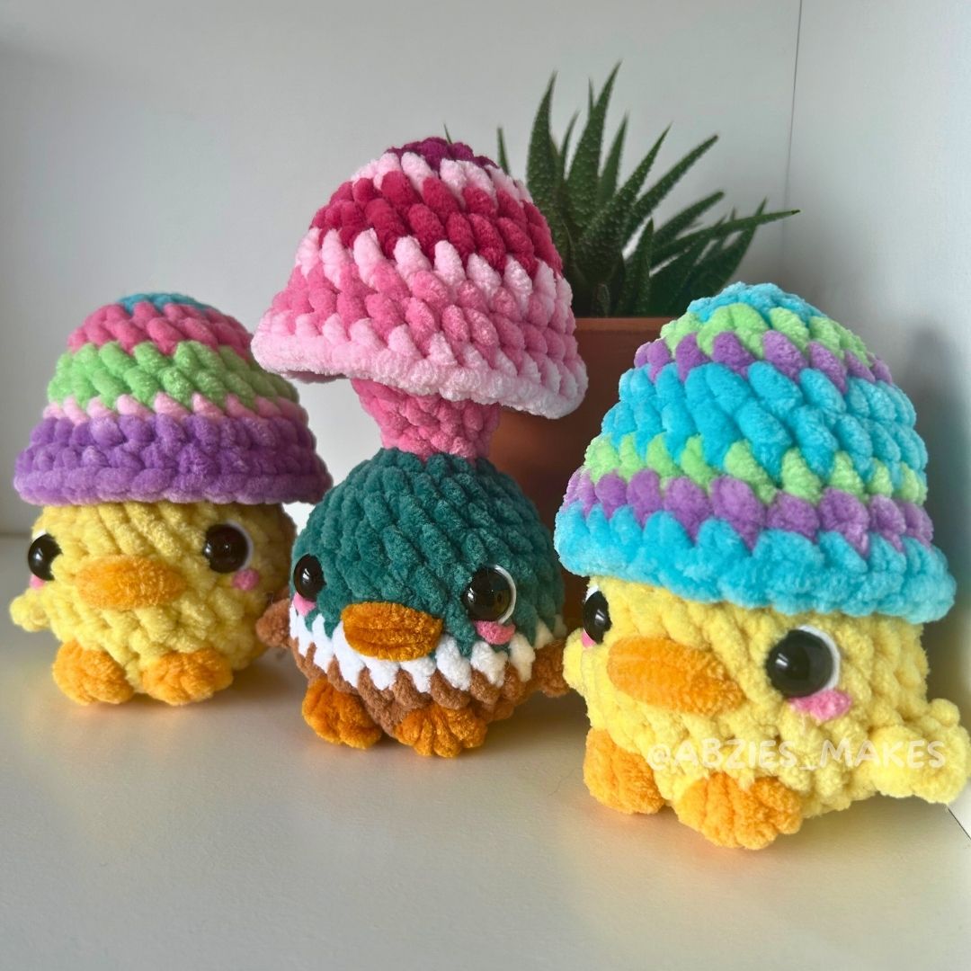 Crochet PATTERN: Easter Chick Pop, NO SEW (English)