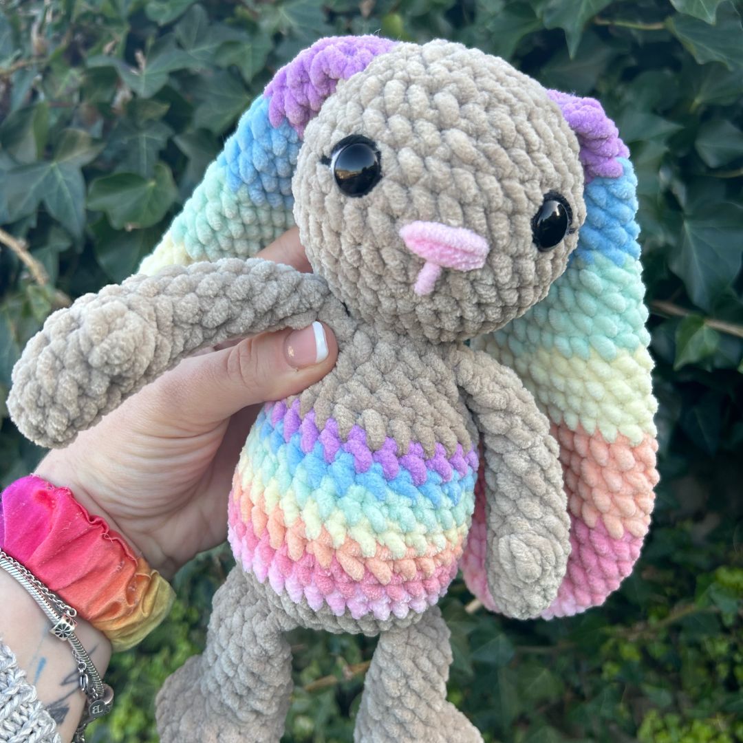 Crochet PATTERN: Rosie the Rainbow Bunny, LOW SEW (English)